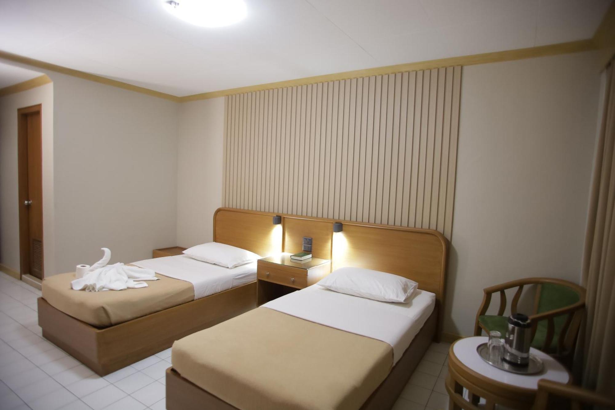 Hotel Soriente Manila Zewnętrze zdjęcie