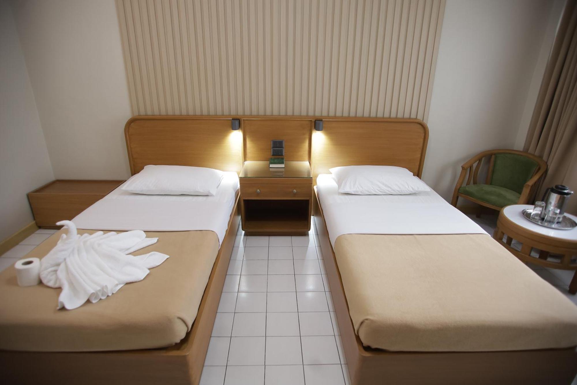 Hotel Soriente Manila Zewnętrze zdjęcie